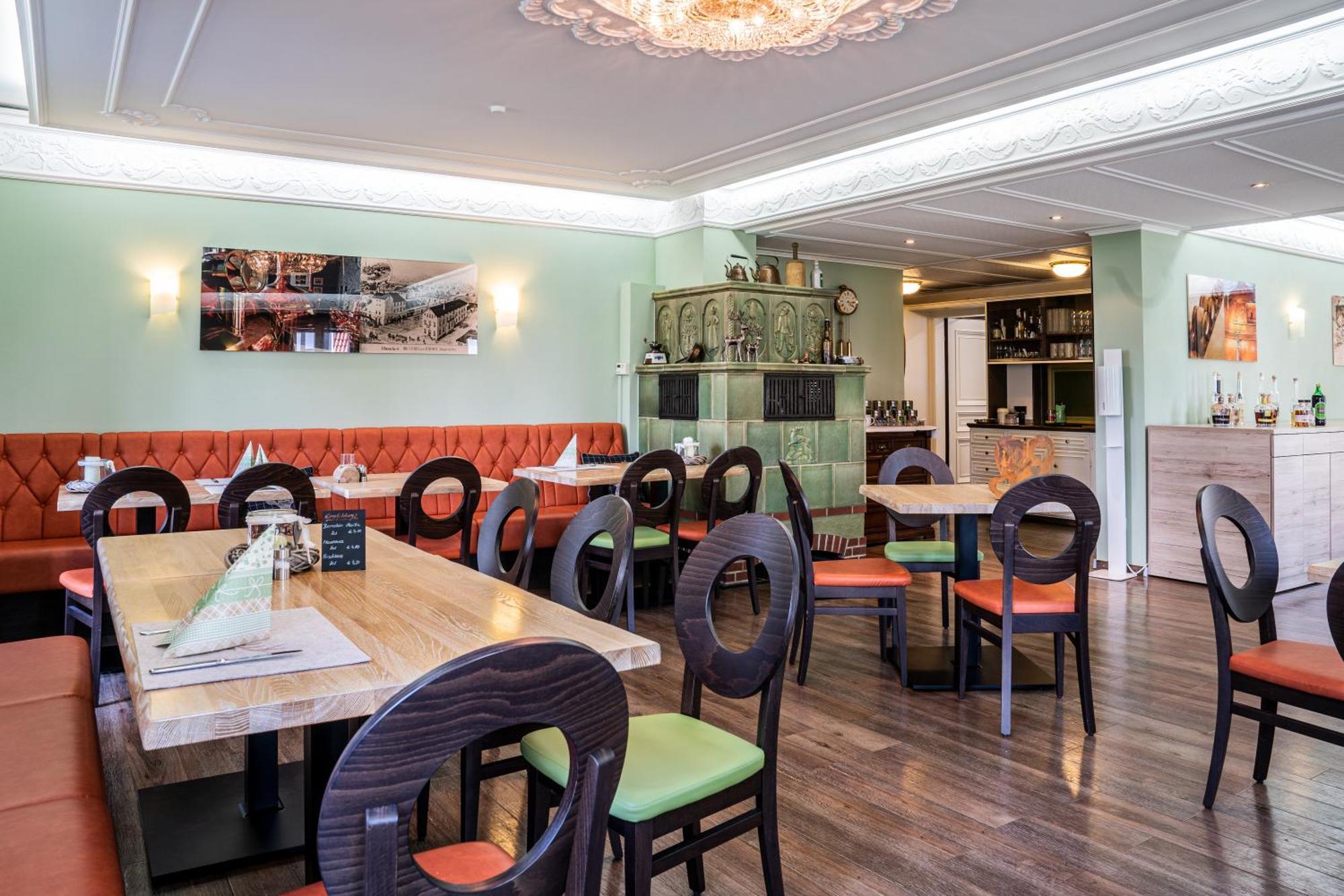 Akzent Hotel Restaurant Hirsch Heidenheim an der Brenz Exteriör bild