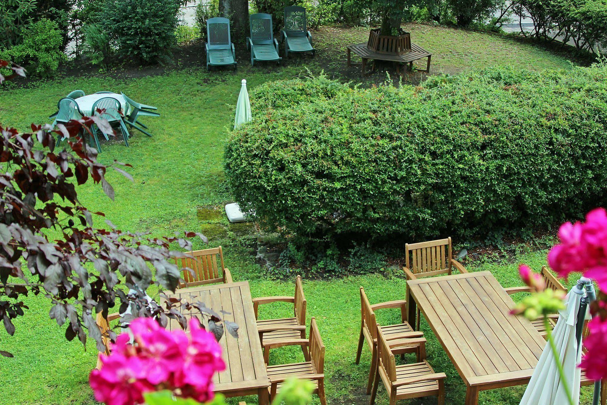 Akzent Hotel Restaurant Hirsch Heidenheim an der Brenz Exteriör bild
