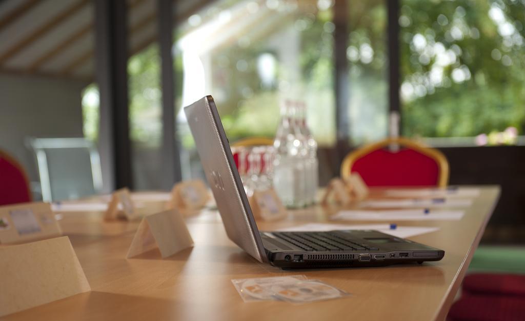 Akzent Hotel Restaurant Hirsch Heidenheim an der Brenz Exteriör bild